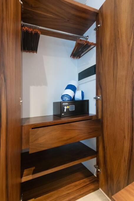 Apartment Luxury Private Pool Spectacular Amenities Lagunas 117